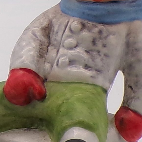 Boy on Sled Ceramic Figurine by Goebel - Picture 4 of 15